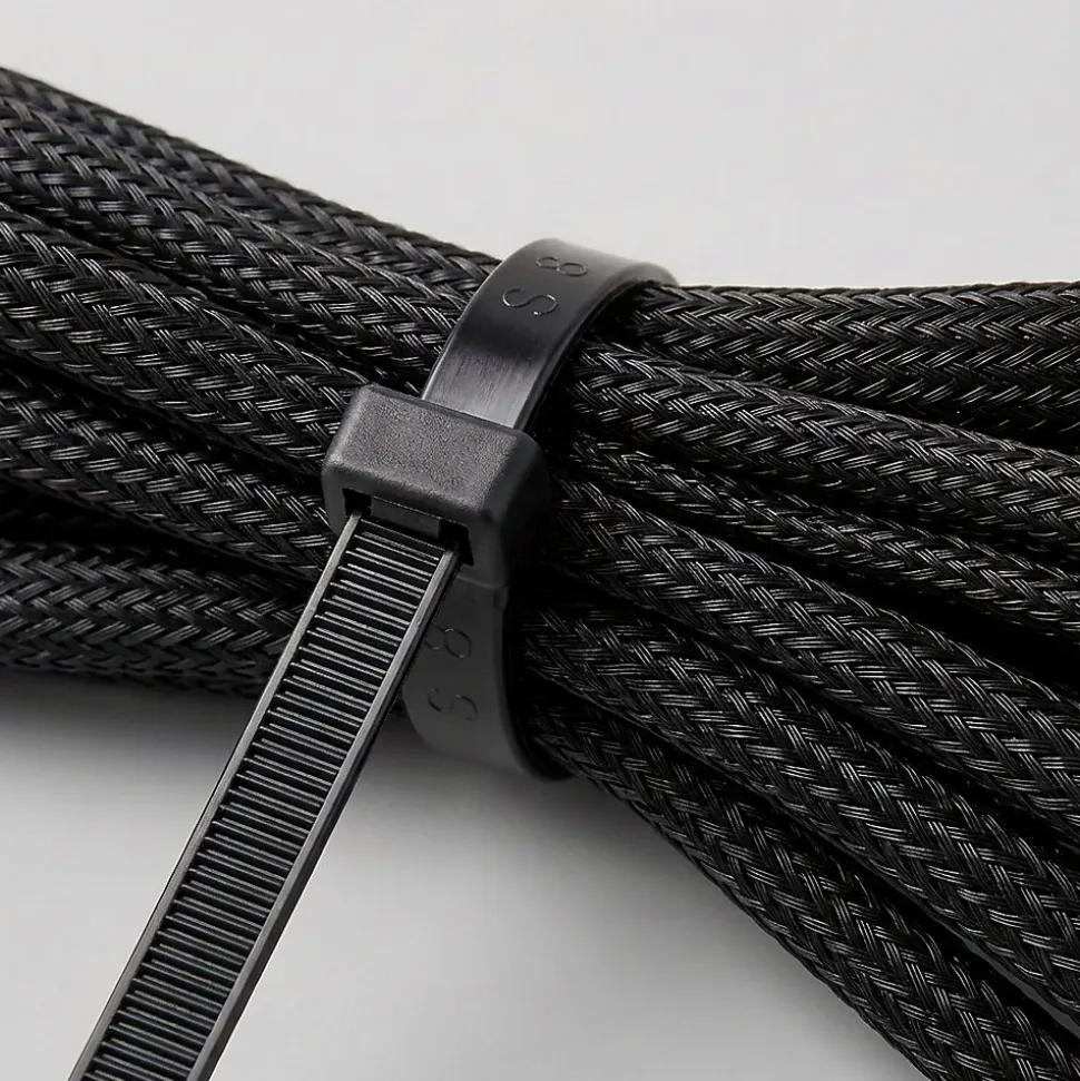 50 colliers de serrage en nylon Diall 7,5 x 400 mm Noir