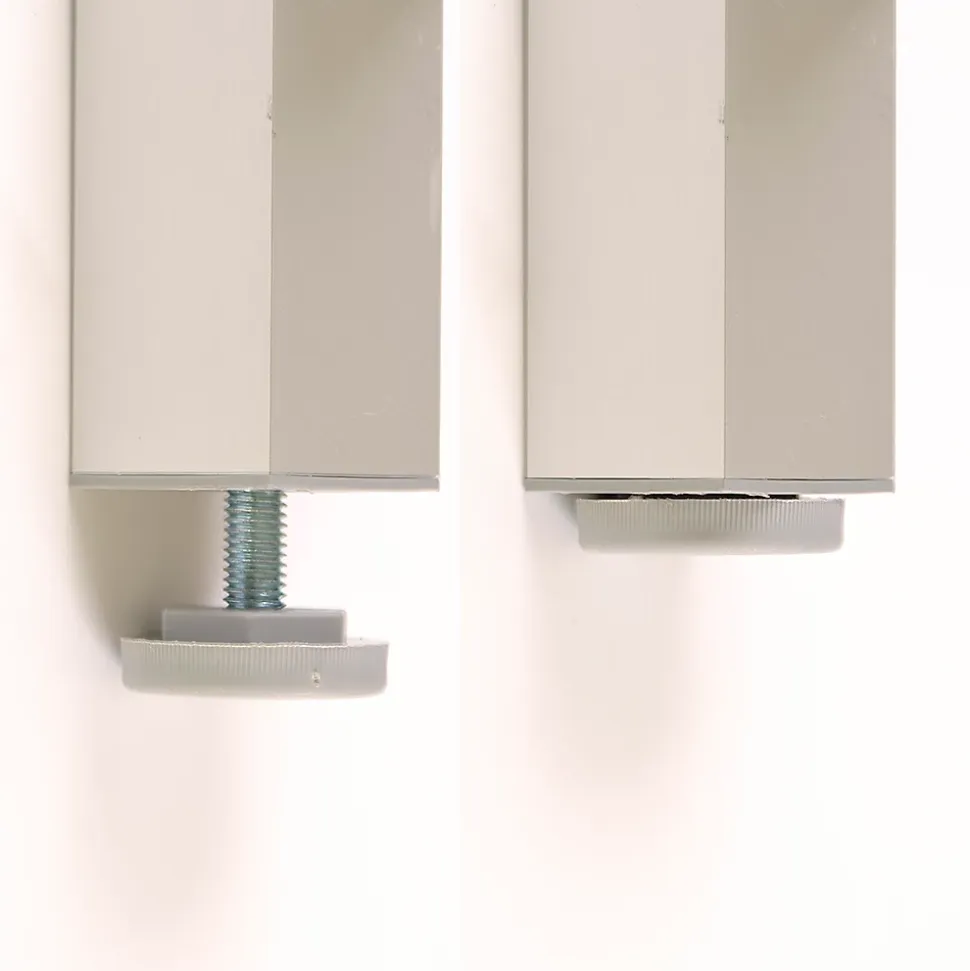 4 un. Pied carré pour meuble en aluminium 40x40mm hauteur 100mm aluminium mat avec régulateur de nivellement