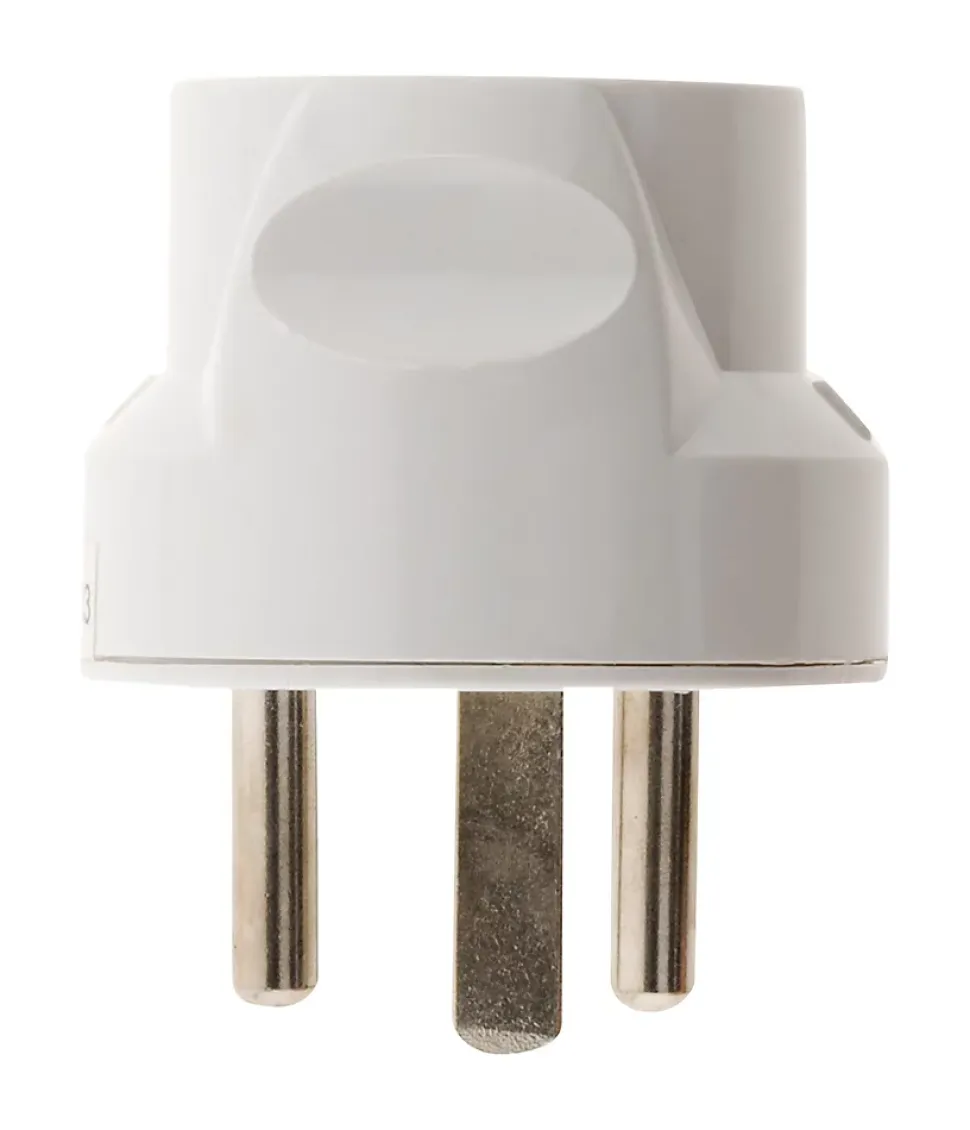 Adaptateur prise mâle 20A vers prise femelle 16A - Zenitech