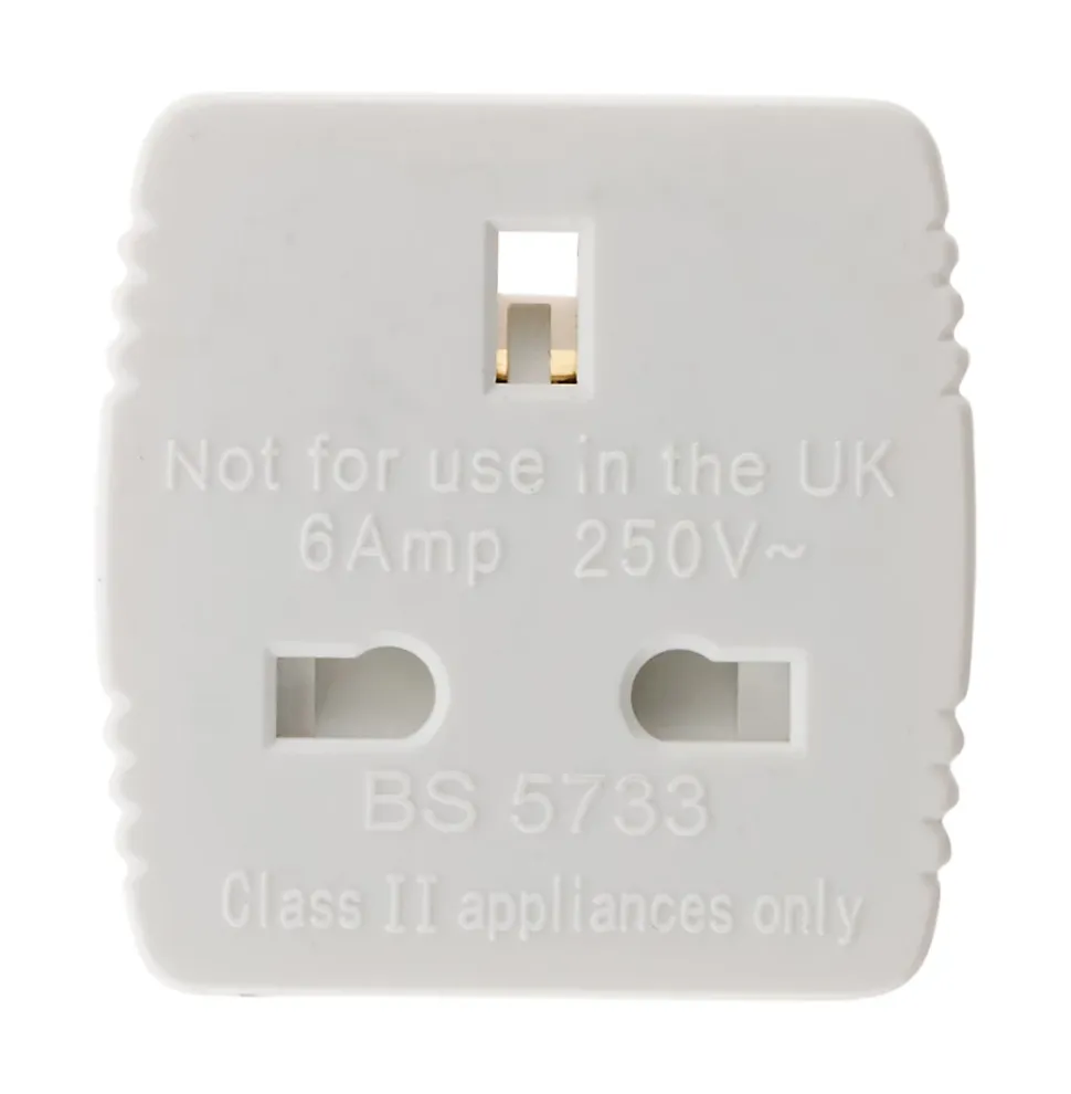 Adaptateur prise voyage France vers UK - Zenitech