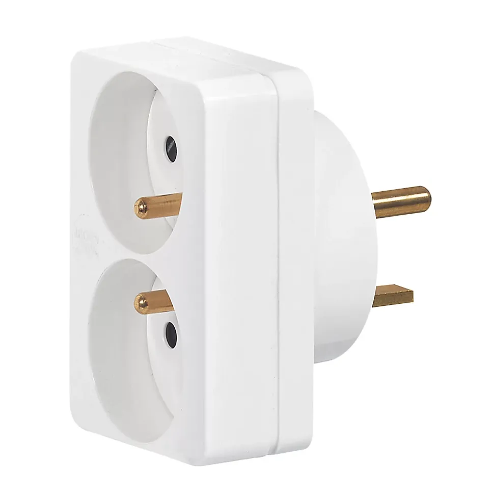 Adaptateur 2P+T 2 fiches 16 A vers socle 20 A Legrand
