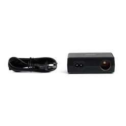 Adaptateur 230V vers 12V IGLOO avec câble détachable 230V noir compact