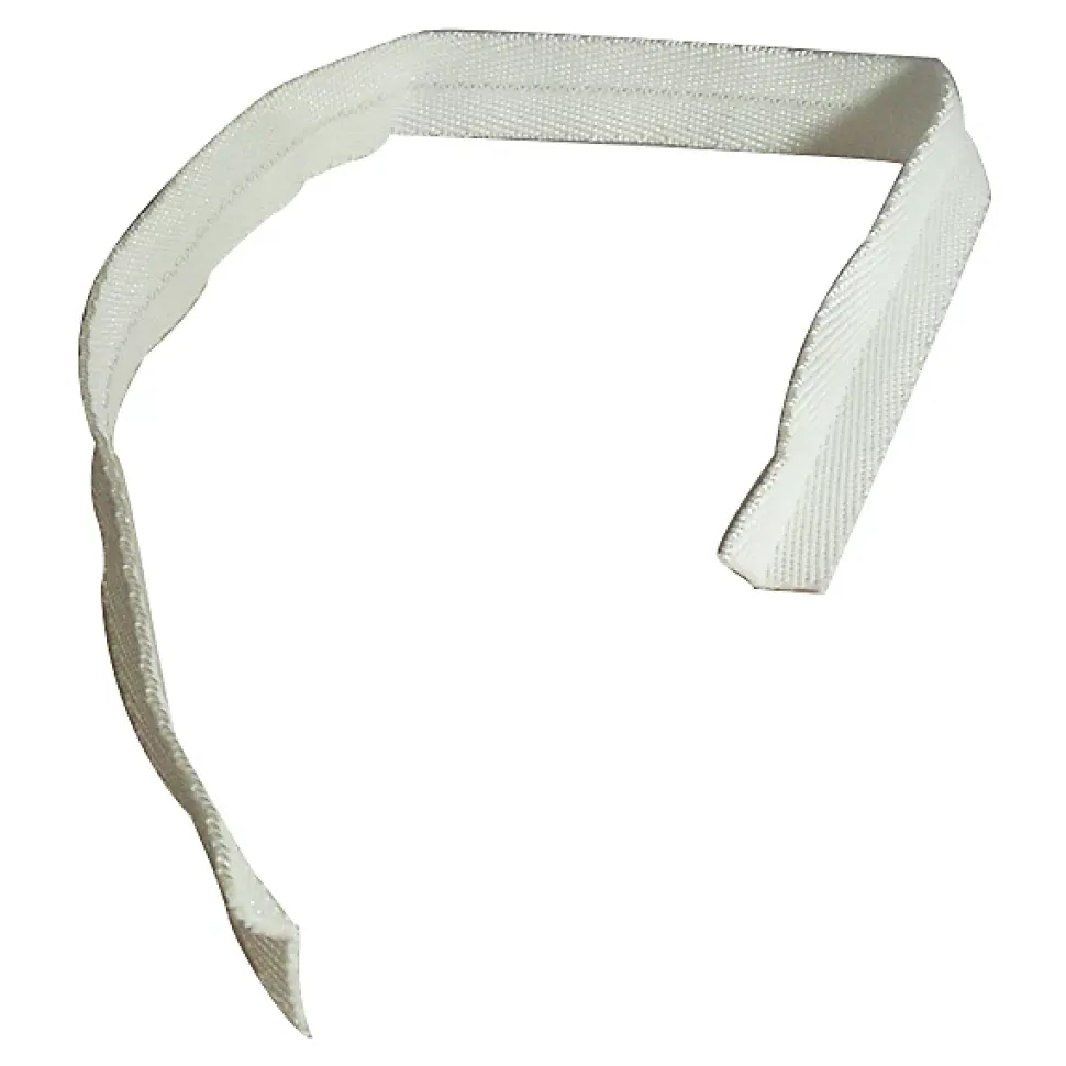 ATTACHE DE TABLIER (SANGLE ( L.450))