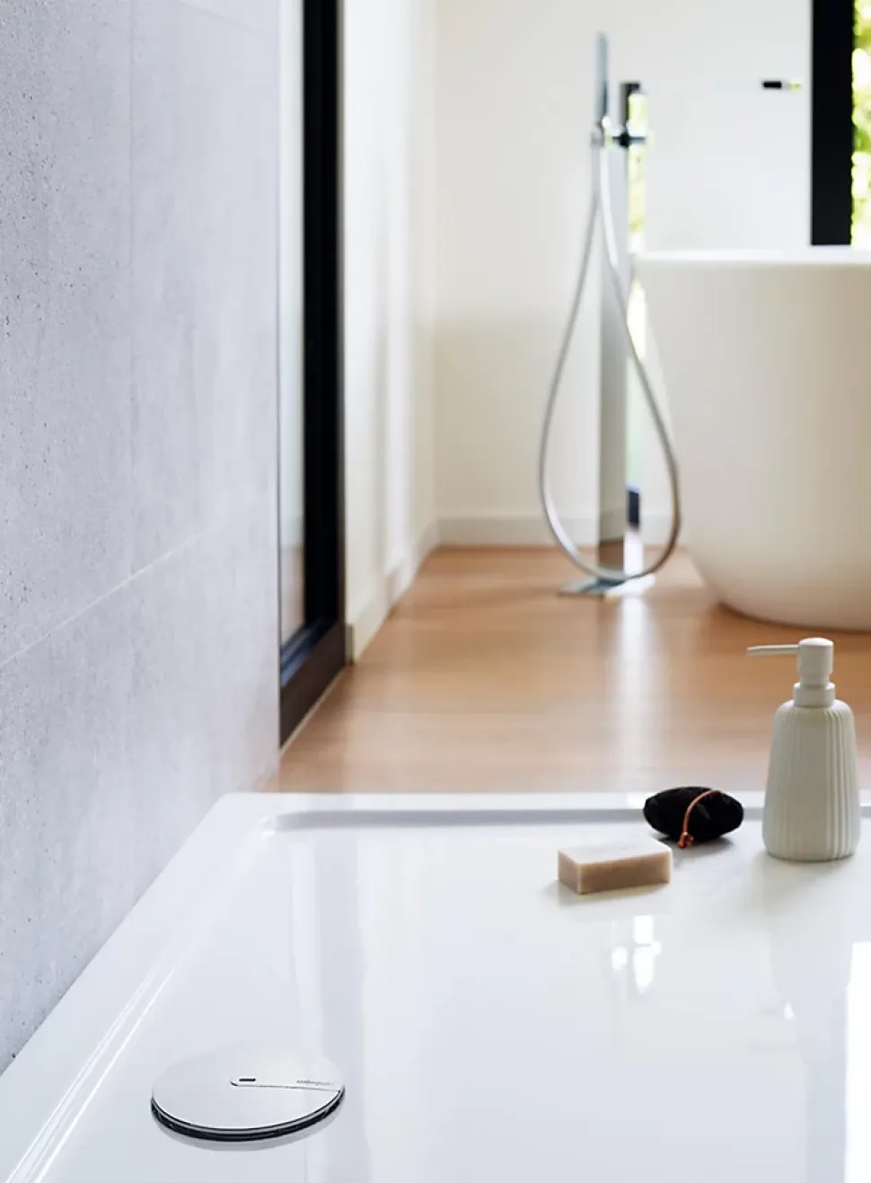 Bonde de douche Wirquin SLIM + ø40 mm dôme ABS.