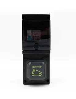Borne De Recharge Avec Horloge équipée D'une Prise Green'up Complète Avec Protections