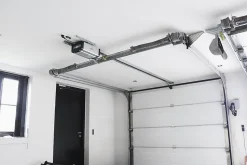 Boxer Ouvre-porte de garage WiFi 800N avec application smartphone, rail 3 m, télécommande incluse
