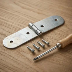Charnière de caisse acier zingué Diall 30 x 130 mm