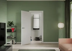Chauffe-eau électrique thermodynamique connecté anode magnésium Ariston Nuos Plus S2 150L 4 personnes blanc