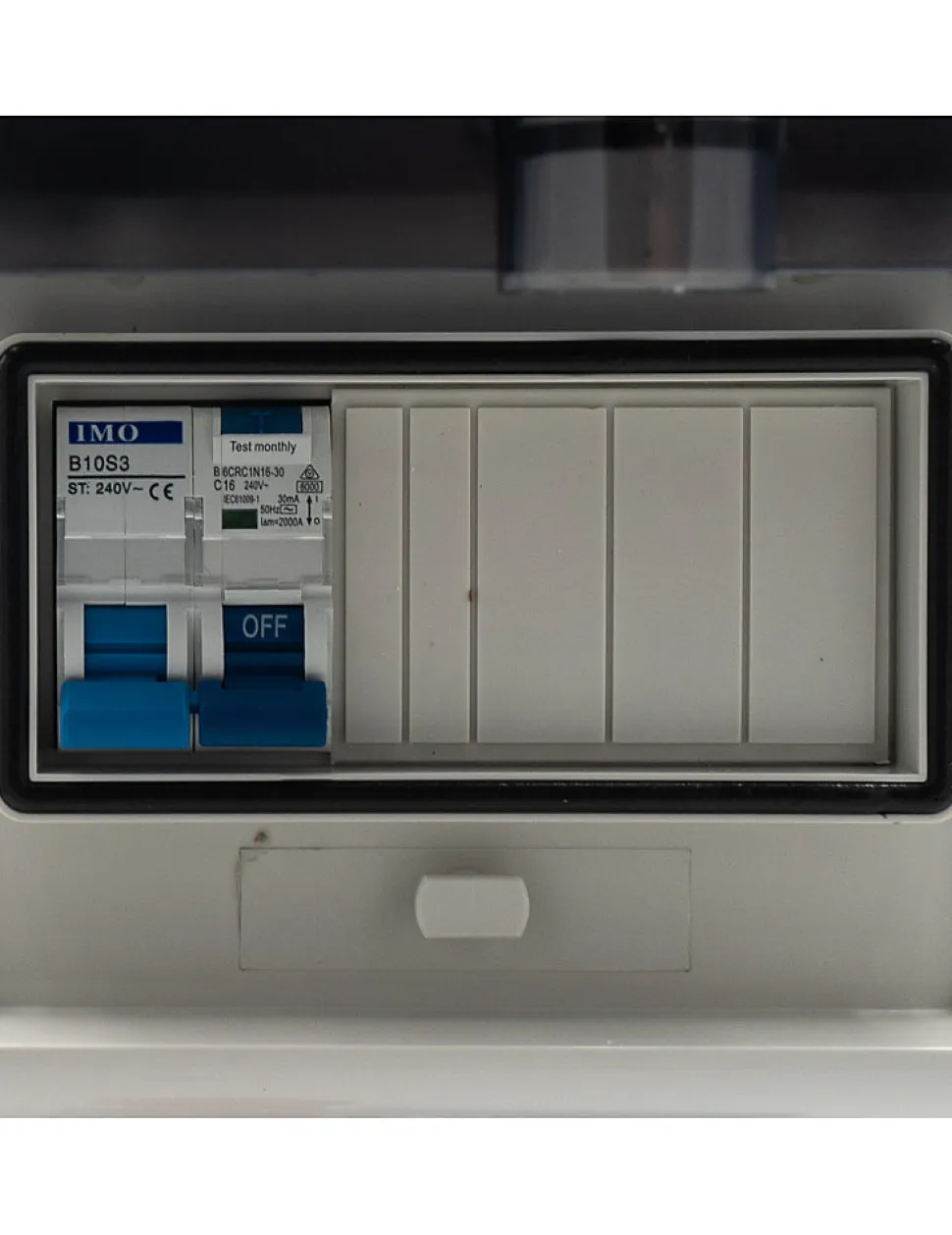 Coffret De Distribution Sur Prises 230v Avec Sortie Usb