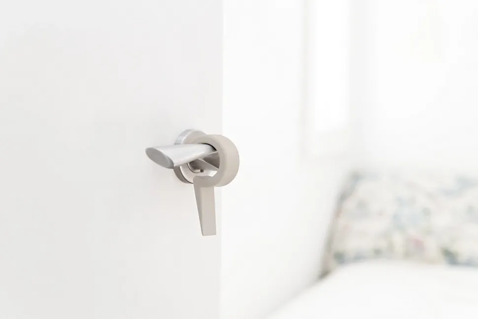 Coin de porte escargot Rei beige ⌀2,4x H.4,3 cm