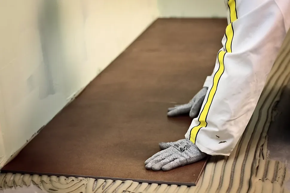 Colle tous carreaux neufs et réno blanc Weber 25kg