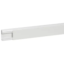 Conduit de distribution 30x17 mm Legrand