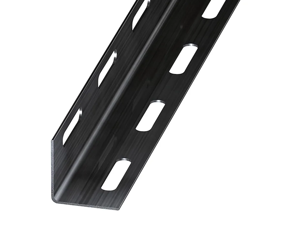 Cornière perforée acier verni 38 x 38 mm, 2 m
