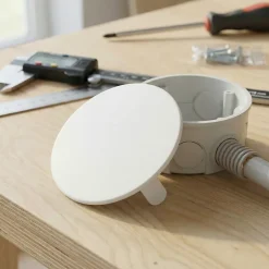 Couvercle de boîte de dérivation Jacobsen ø118 mm à clipser
