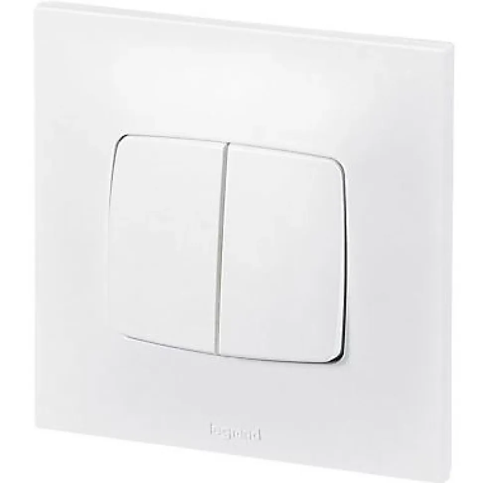 Double interrupteur ou va-et-vient Legrand Neptune 0 913 21 coloris blanc 10 A
