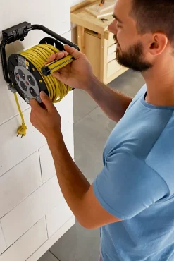 Enrouleur de bricolage Diall HO5VVF 3G1.5mm² 25m