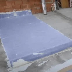 Feuille d'étanchéité Cumifelt pour terrasses (30mx1m) - Empêche les fuites d'eau sur les toitures, balcons couverts...