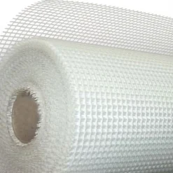 Grille en fibre de verre (25m x 1m). Imperméabilisation et réparation avec mortiers, caoutchouc et peintures imperméabilisantes