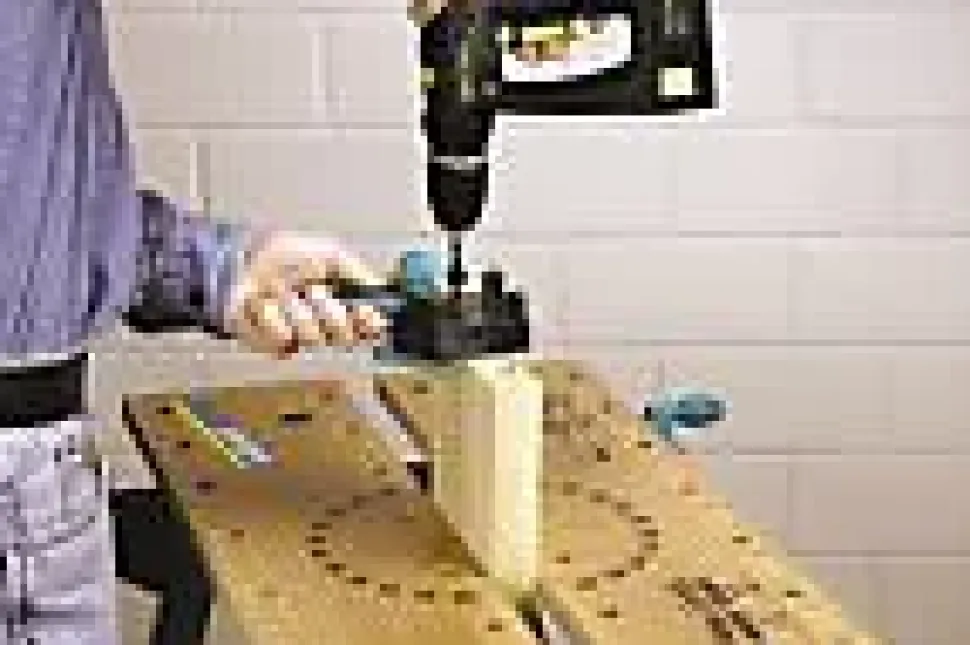 Guide de perçage pour l'assemblage avec tourillons Wolfcraft ø6/8/10 mm