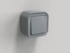 Interrupteur Legrand Plexo gris en saillie