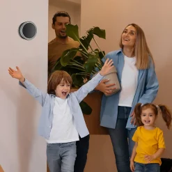 Kit Alarme Etendu Évolutif 868 Mhz connecté Wifi 2,4Ghz avec Sirène 90dB Flash LED intégré (9 zones détectées)
