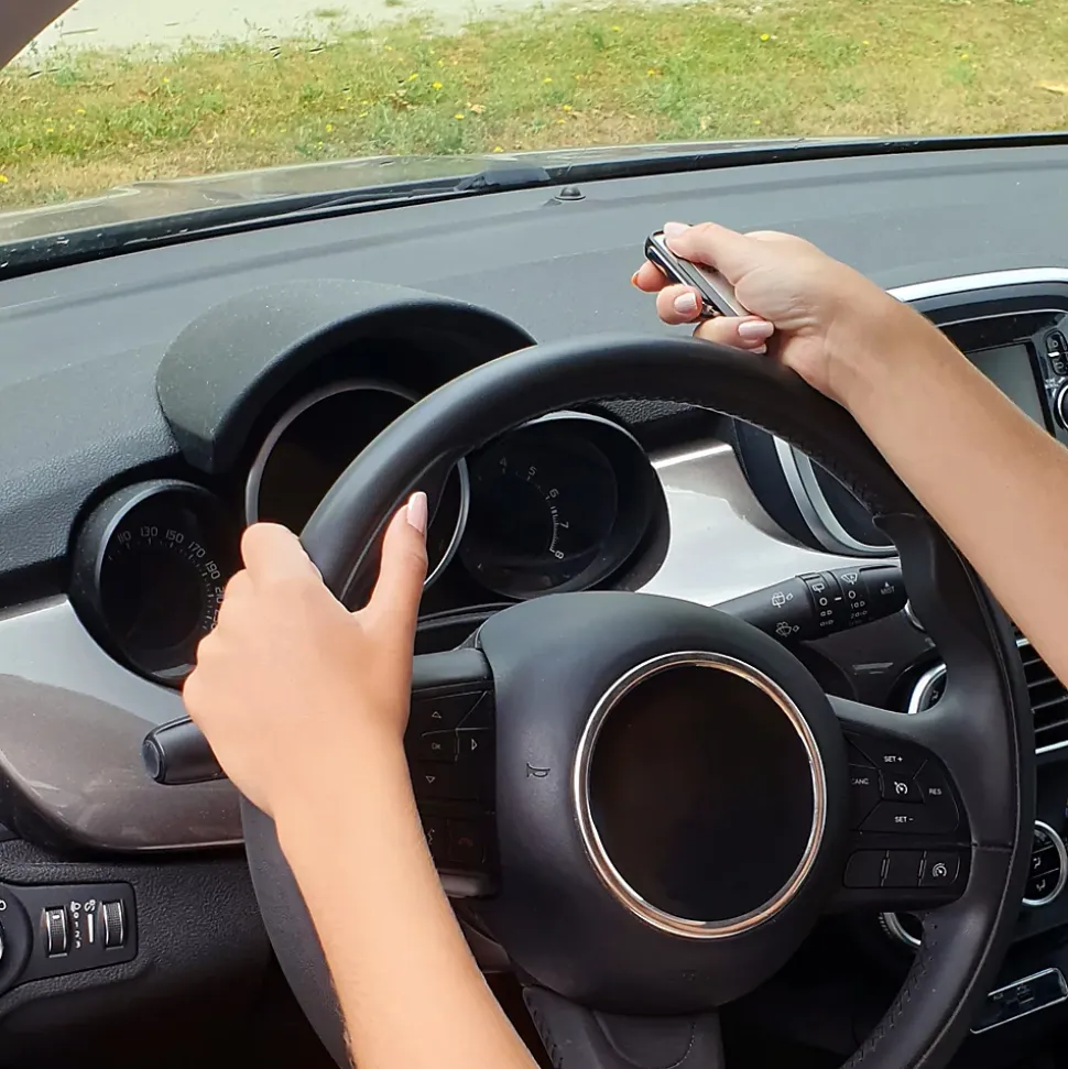 Kit Motorisation à vérins pour portail à battants - Teha 410 et sa batterie de secours