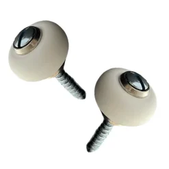Lot de 2 butoirs MADE IN FRANCE couleur nickelé avec vis. Corps en zamak et bague amortisseur blanche en élastomère. Diamètre 30mm
