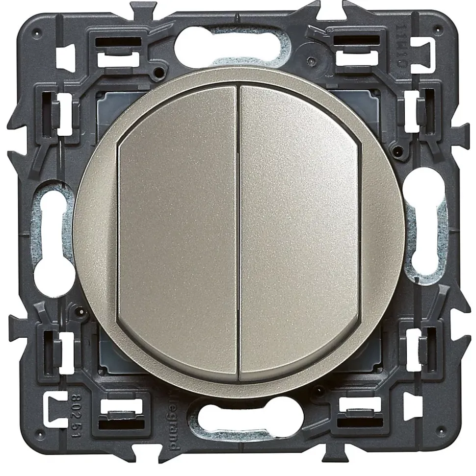 Mécanisme double poussoir Legrand Céliane titane 6A