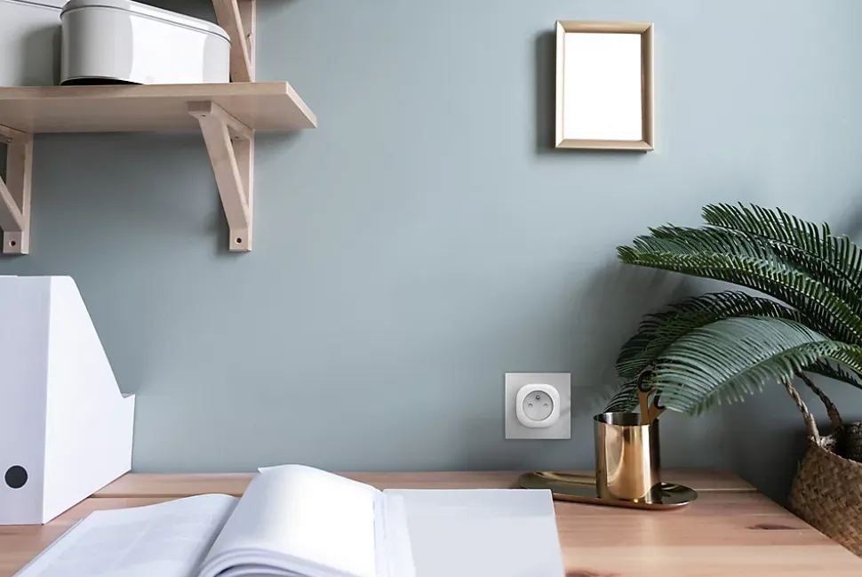 Mini prise connectée Wifi intérieure Thomson