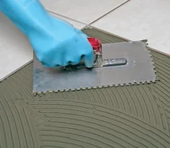 Mortier Colle Polyvalent pour Carrelage Kedoflex Gris Semin, Intérieur/Extérieur, sac de 25 kg