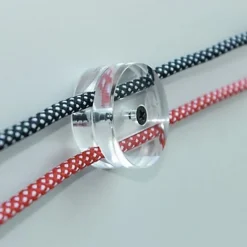 Passe Câble Isolateur en PVC pour 2 Câbles électriques textile Sécurité et style moderne