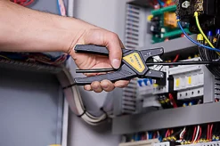Pince à dénuder automatique Jokari pour câble de Ø6 à 16 mm