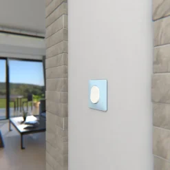 Plaque de finition 1 poste Schneider Electric Ovalis S320702C coloris bleu azurin l.87 x P.10 x H.87 mm