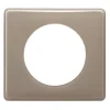 Plaque de finition 1 poste Legrand Céliane 0 988 23 coloris laqué galet l.90 x P.8,5 x H.82 mm
