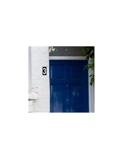 Plaque de signalisation 3, marquage blanc sur fond noir, panneau ABS à visser, 56x120mm - THIRARD