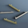 Poignée de meuble arrondi GoodHome Garlan aluminium effet nickel satin gris l.168mm x l.15mm x H. 27mm entraxe 128mm