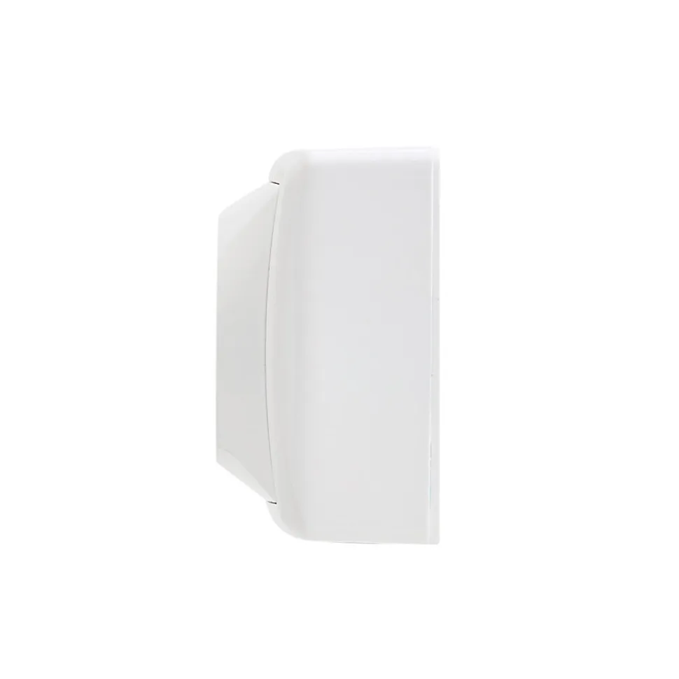 Prise avec terre monobloc en saillie Jacobsen Sigurd blanc complet