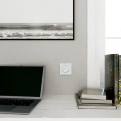 Prise de courant avec terre affleurante + usb C 10.5W Schneider Electric Odace blanc