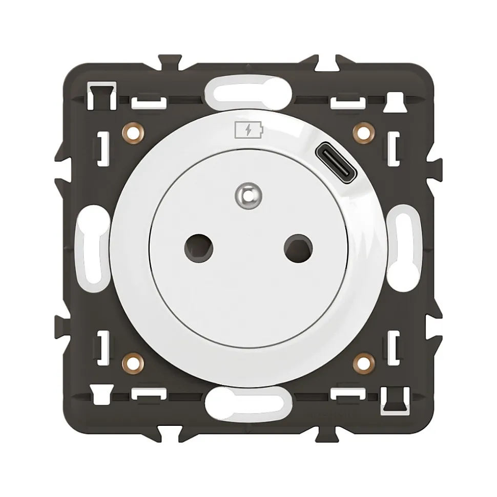 Prise de courant avec terre + 1 USB-C Legrand Céliane blanc