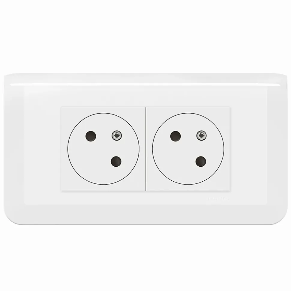 Prise deux pôles + terre Legrand Mosaïc en saillie, lot de 2