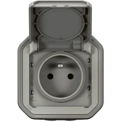 Prise Legrand Plexo gris en saillie 220V