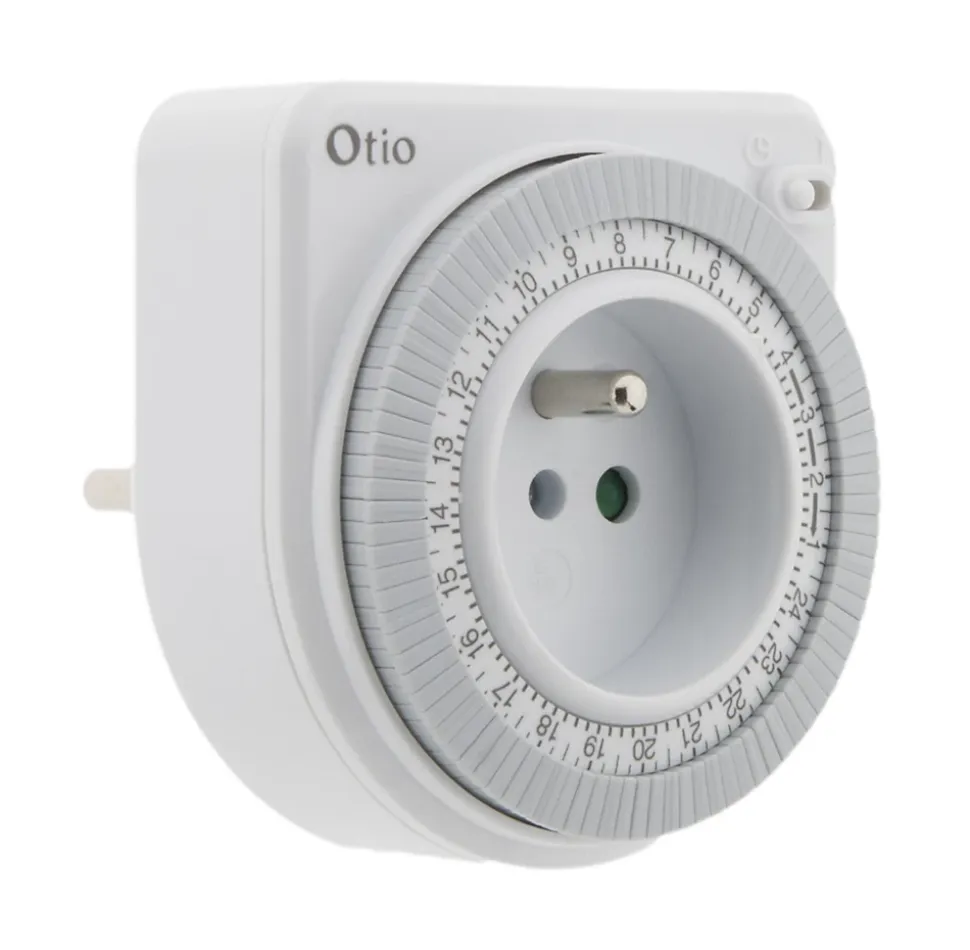 Prise programmable journalière Otio Blanc