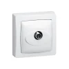 Prise télévision SAT type ''F'' ASL blanc Legrand en saillie.
