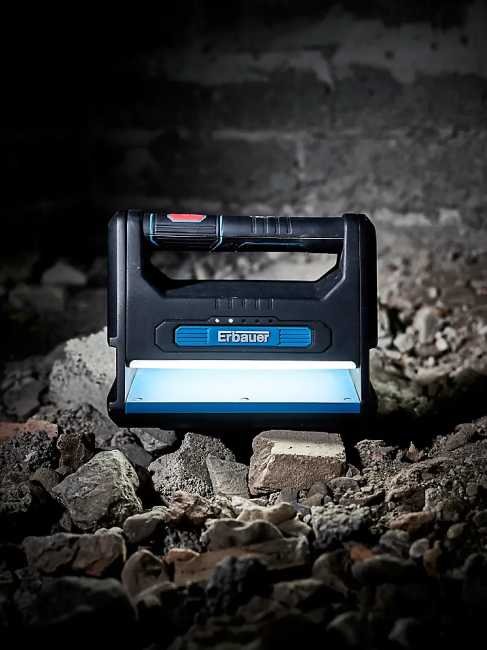 Projecteur de chantier Erbauer sur batterie 1000 lumens