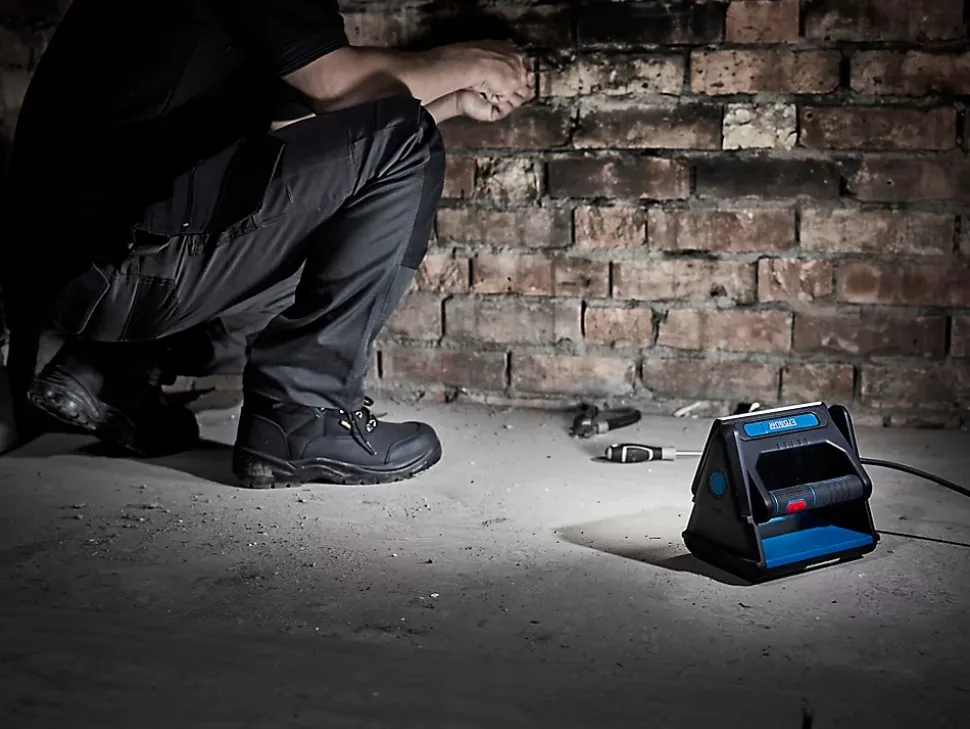 Projecteur de chantier Erbauer 2000 lumens