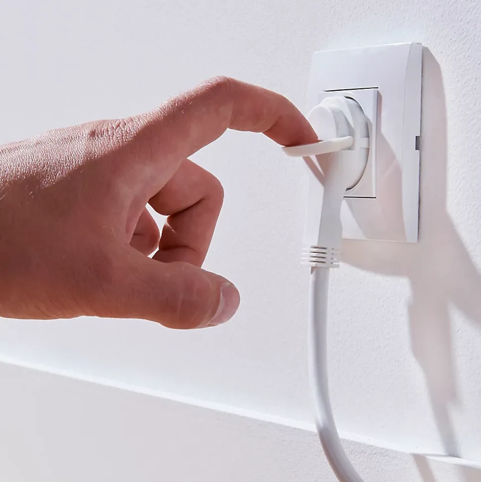 Rallonge intérieur H05VV-F Diall 3 x 1.5 mm² 3m + prise blanc