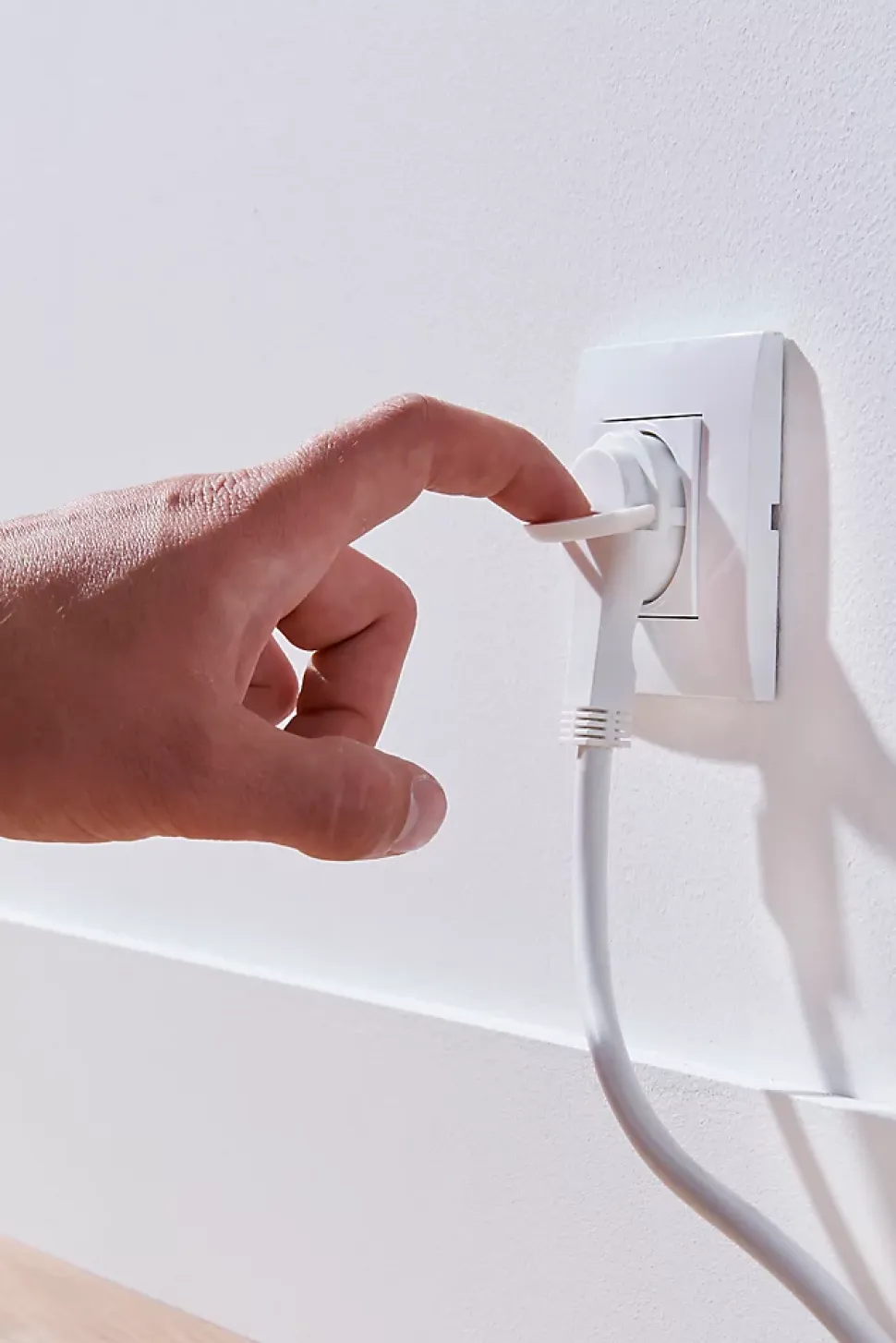 Rallonge intérieur H05VV-F Diall 3 x 1.5 mm² 3m + prise blanc