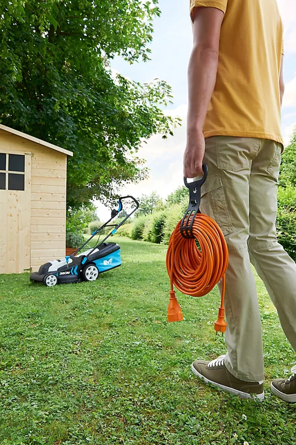 Rallonge orange Diall H05VVF 3G1 5mm² 20m avec clapet