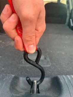 Sangle de sécurité pour coffre de voiture