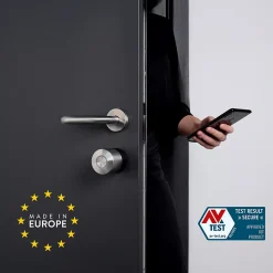 Serrure connectée Nuki Smart Lock Pro acier